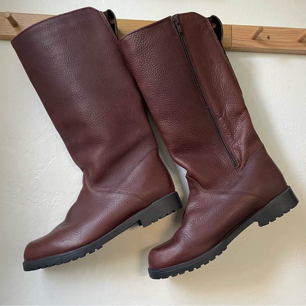 NWOT Cabela’s leather boots 🇨🇦